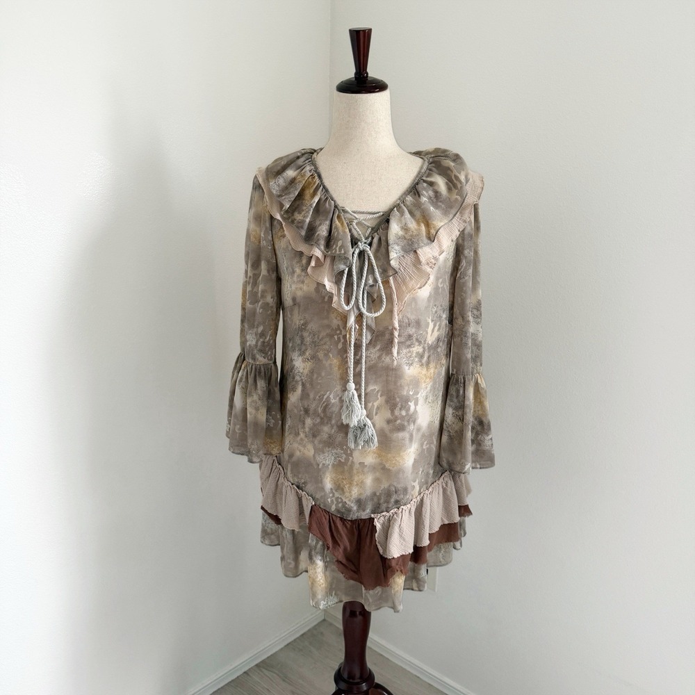 Ryu Top Womens Large Beige Ruffle Gypsy Fairy Whimsical Ethereal Renaissance